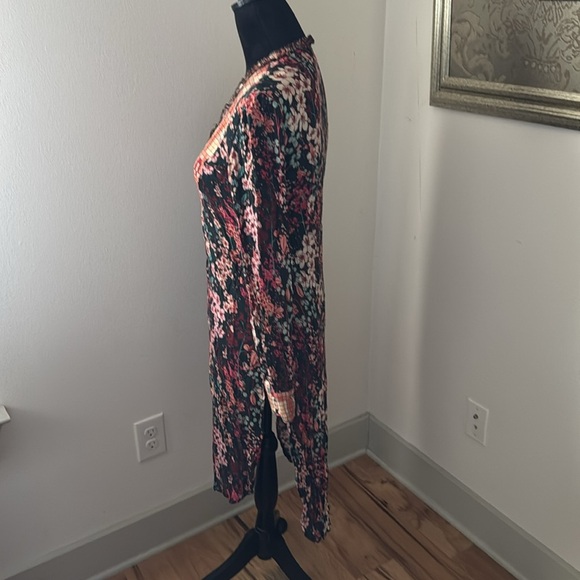Blank London geo and floral print tunic top hi lo V ruffle neck boho Sz XS - Picture 6 of 11